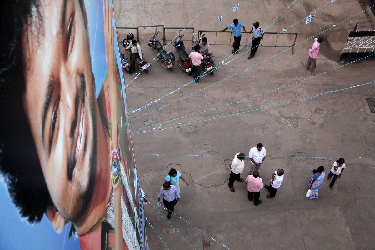 <span style="color:white">Albert, Chennai, 2009</span>